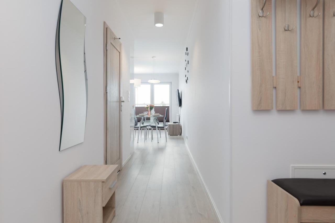 Przestronny Apartament Z Balkonem - Przy Porcie - Swinoujscie By Noclegi Renters Luaran gambar
